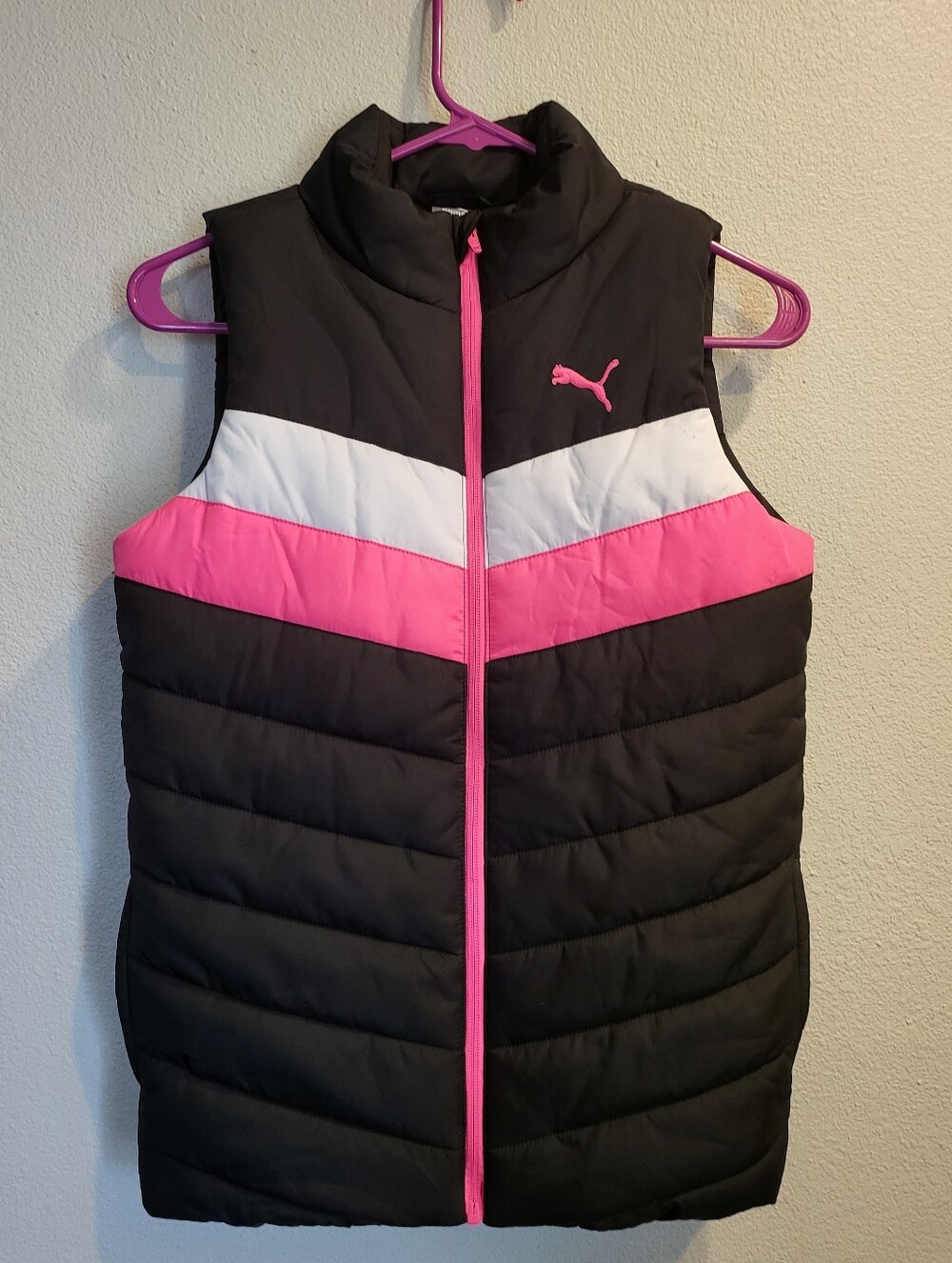Puma Puffer Vest In Black White And Neon Pink Women's Size M